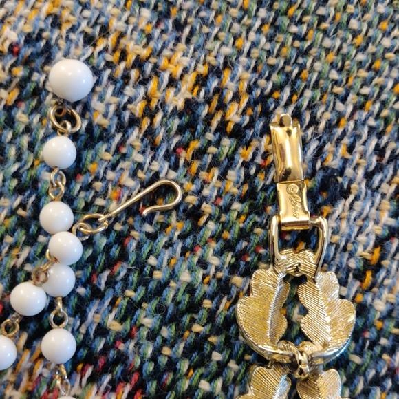 Vintage 1950's CORO set (#20) - Picture 2 of 5